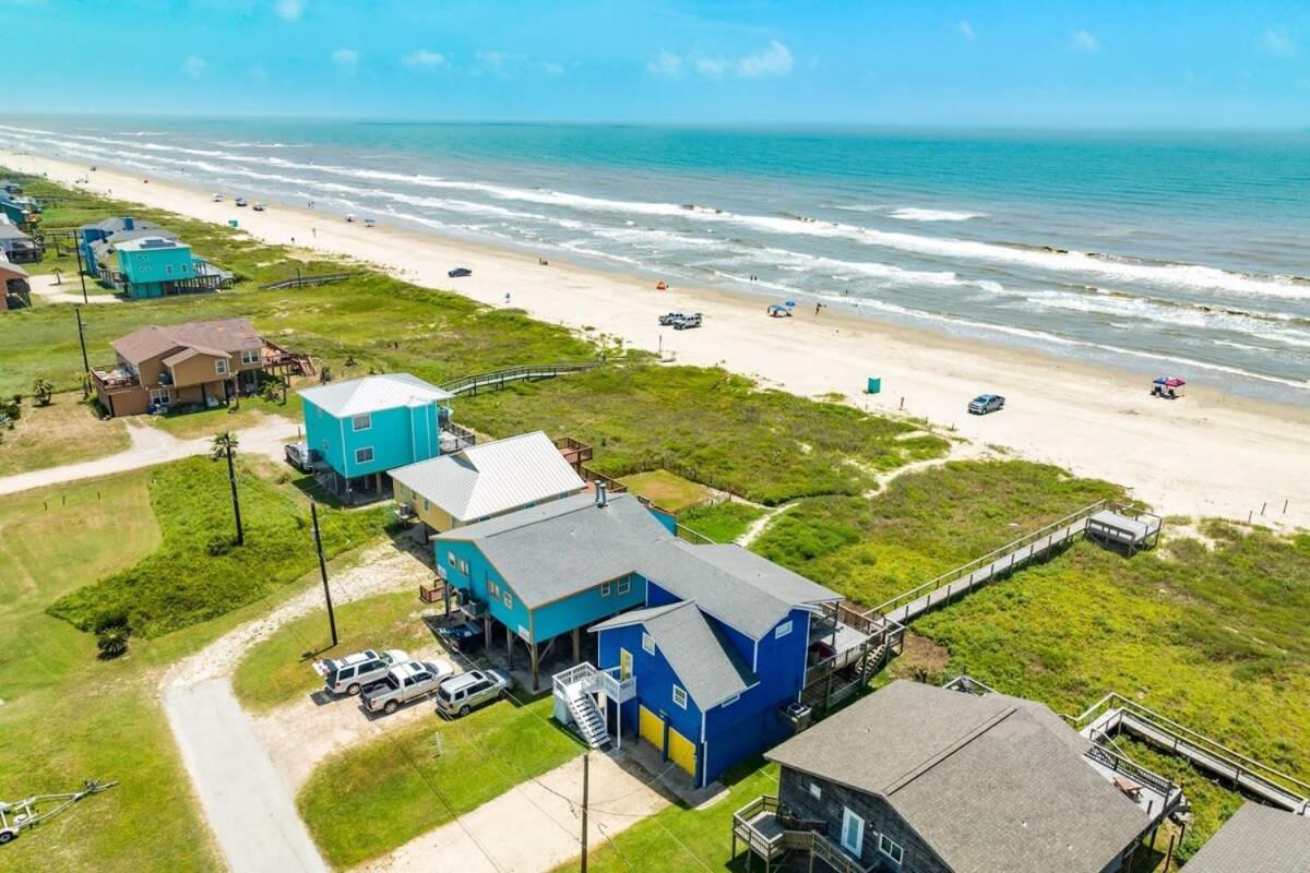 Oceanfront Home - Walk Out To Sand & Surf Surfside Beach Exterior photo