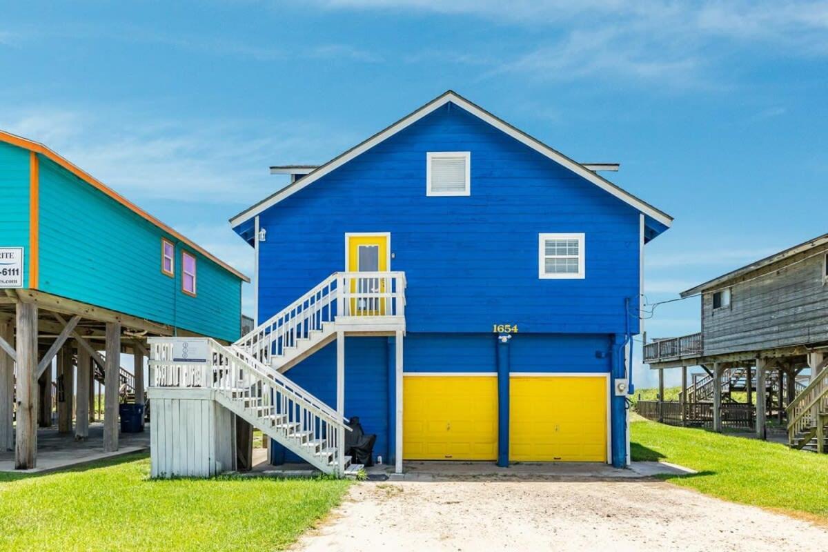 Oceanfront Home - Walk Out To Sand & Surf Surfside Beach Exterior photo