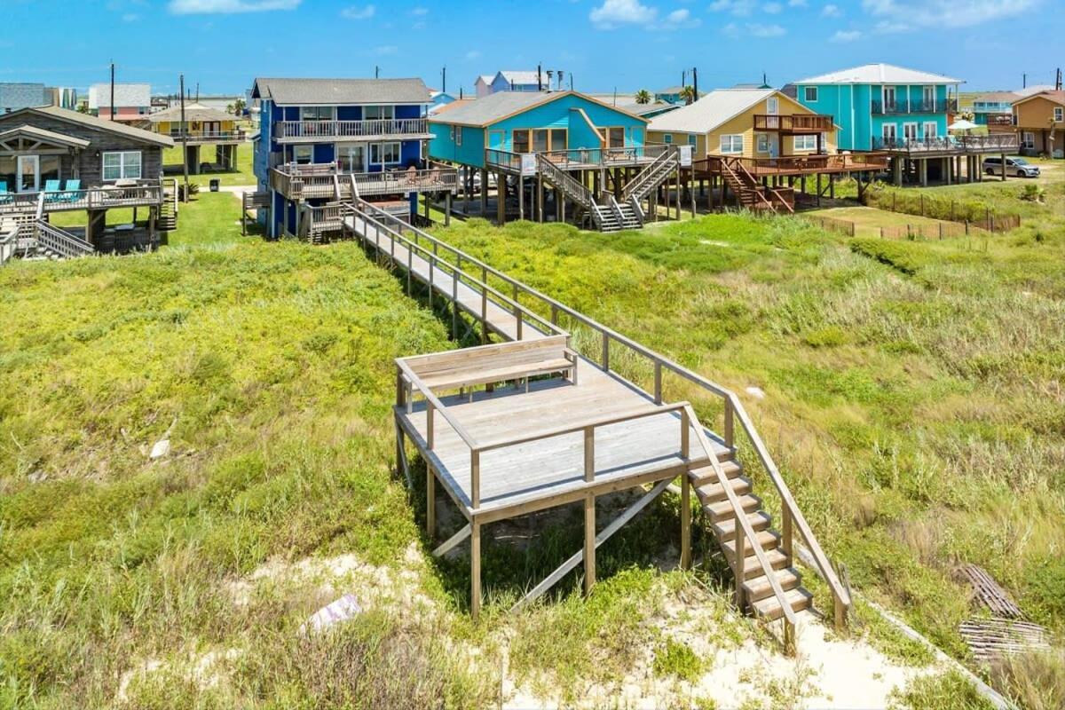 Oceanfront Home - Walk Out To Sand & Surf Surfside Beach Exterior photo